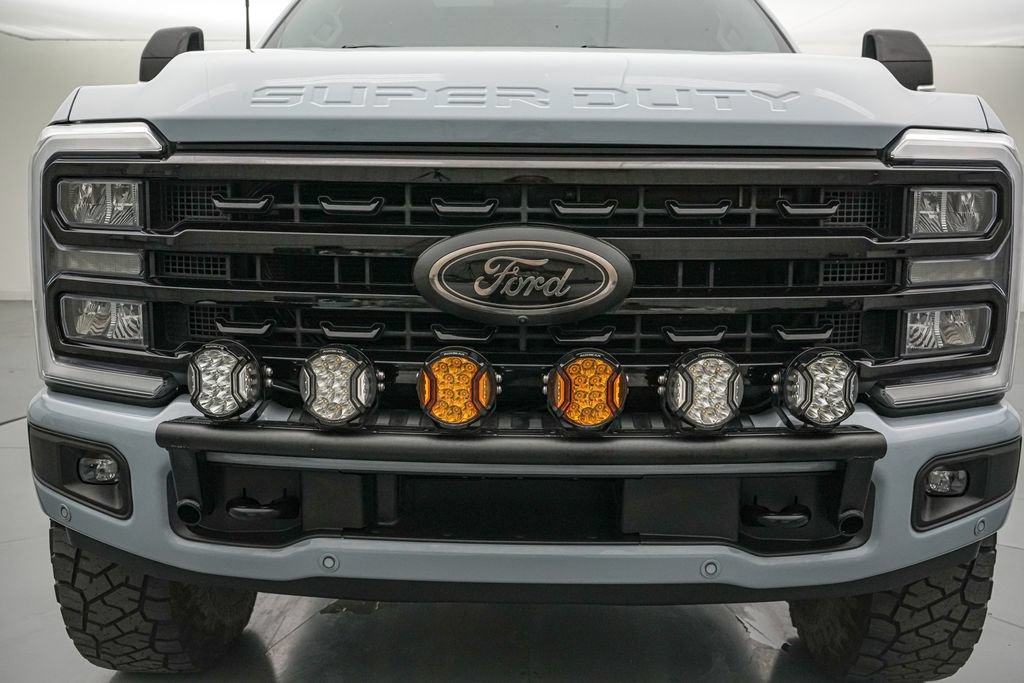 Certified 2024 Ford F250 Lariat w/ Lariat Ultimate Package AWD/4WD image 11
