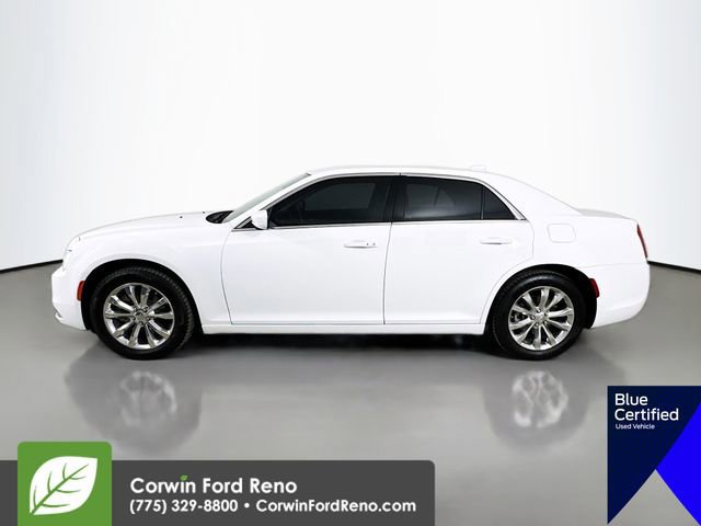 Used 2022 Chrysler 300 Touring image 3