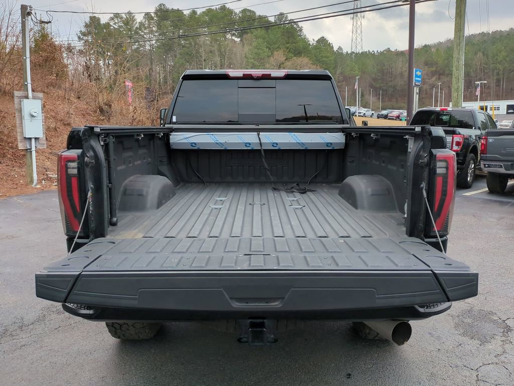 Used 2024 GMC Sierra 2500 AT4X image 13