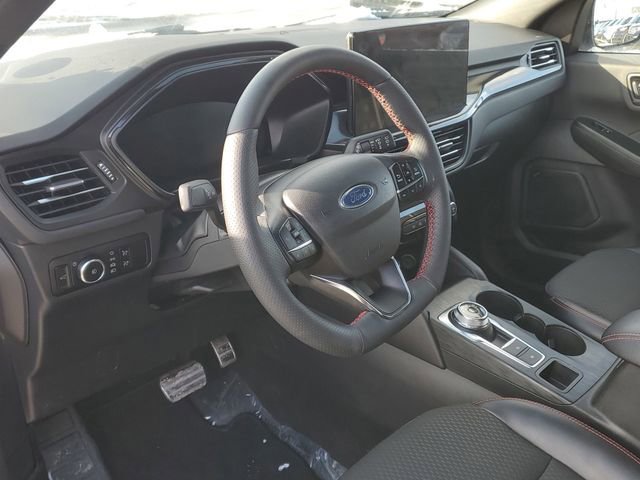 Certified 2024 Ford Escape ST-Line Select w/ Tech Pack #2 image 13