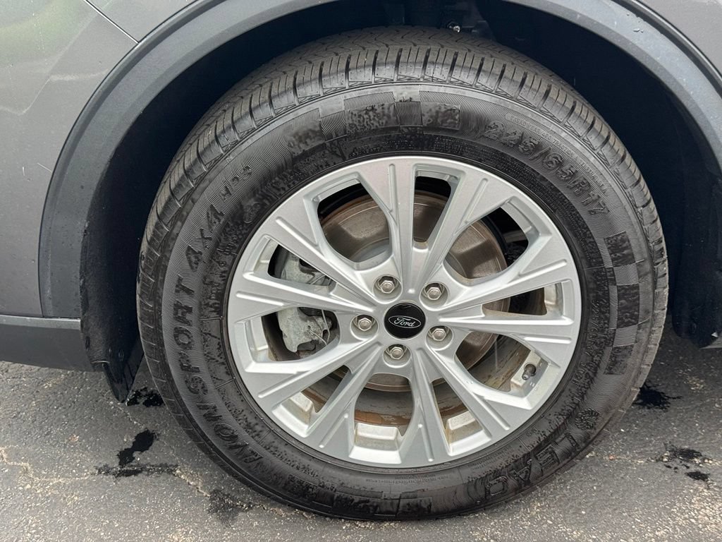 Certified 2023 Ford Escape Active AWD/4WD image 40