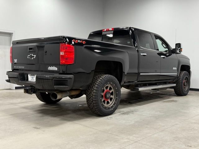 Used 2019 Chevrolet Silverado 2500 High Country w/ Duramax Plus Package image 13