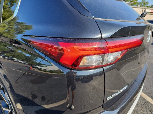 Used 2024 Mitsubishi Outlander SE FWD image 37