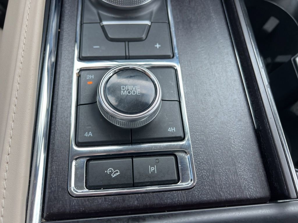 Certified 2023 Ford Expedition Platinum AWD/4WD image 29