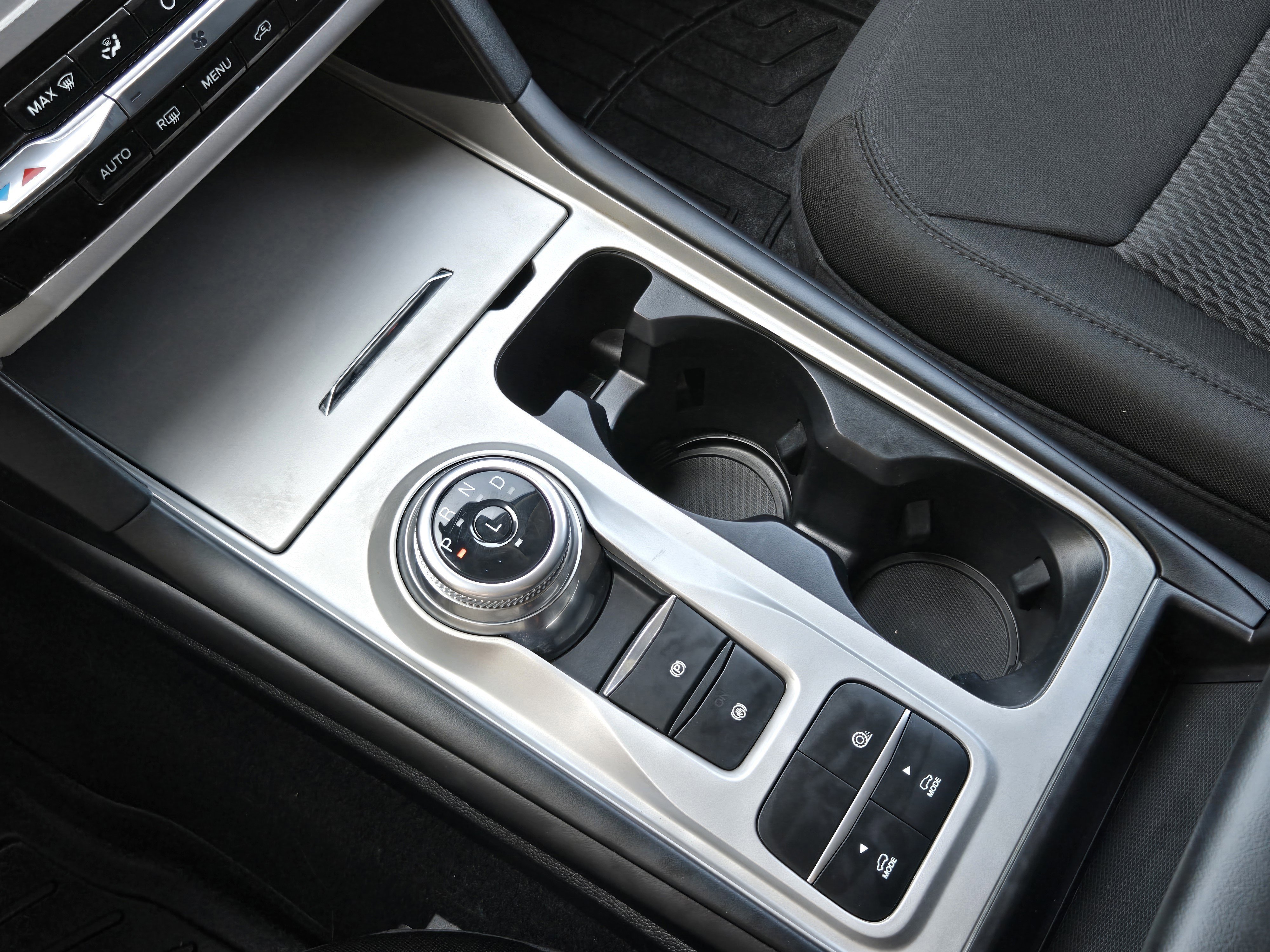 Certified 2023 Ford Explorer XLT image 15