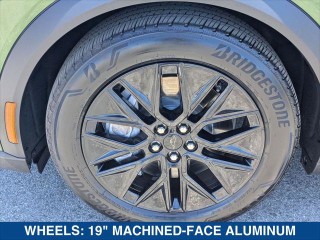 Certified 2025 Ford Mustang Mach-E Select w/ Comfort Package Lite RWD image 9