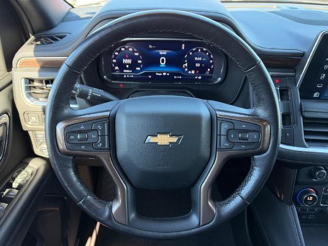 Used 2022 Chevrolet Suburban High Country AWD/4WD image 15