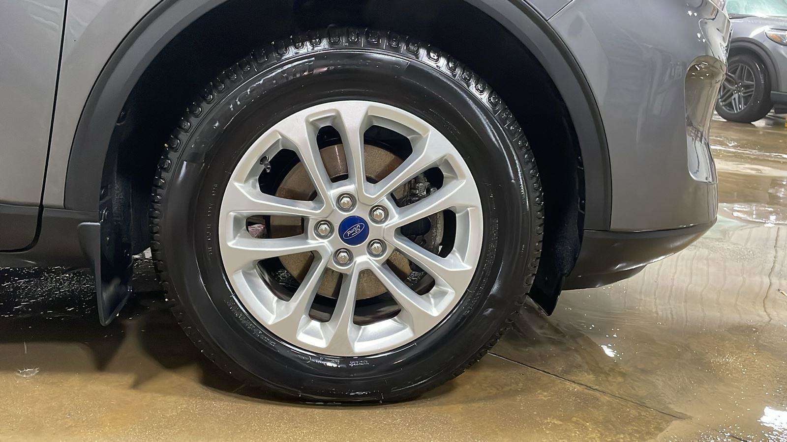 Certified 2021 Ford Escape SE w/ Cold Weather Package image 5