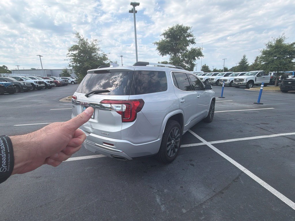Used 2020 GMC Acadia Denali AWD/4WD image 7