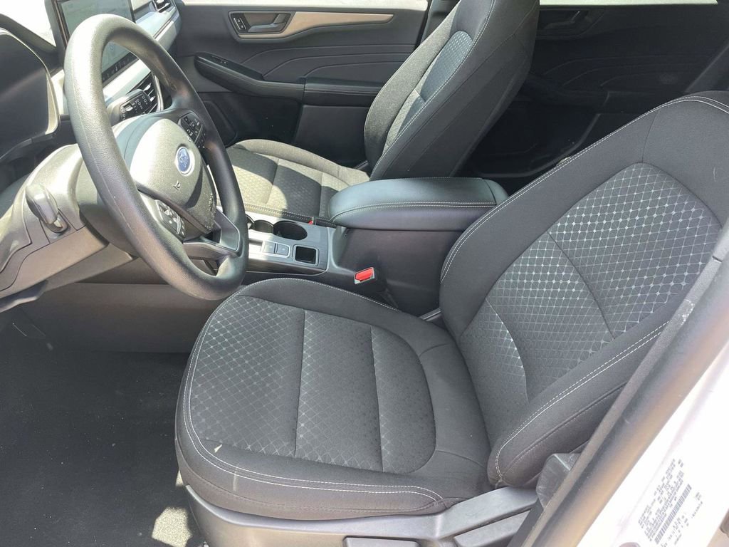 Certified 2025 Ford Escape Active w/ Tech Pack #1 FWD image 13