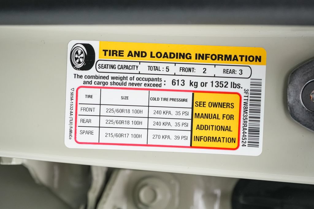 Certified 2024 Ford Maverick Lariat FWD image 31