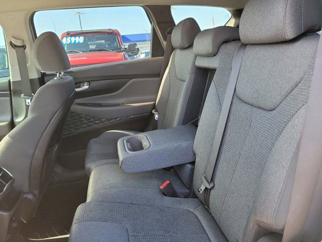 Used 2020 Hyundai Santa Fe SE FWD image 15