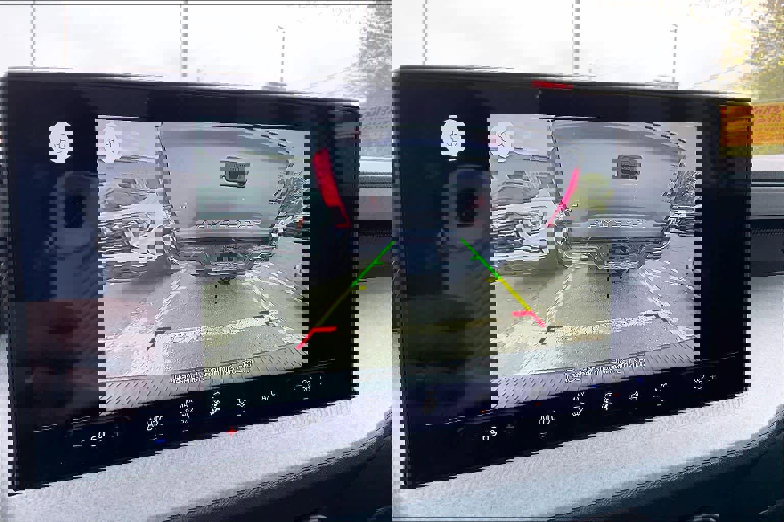 Certified 2025 Ford Maverick XLT image 28