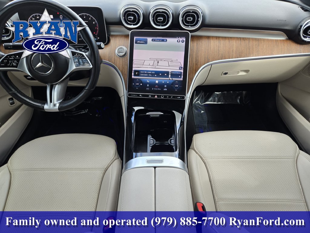 Used 2023 Mercedes-Benz C 300 Sedan w/ Exclusive Trim Package image 20
