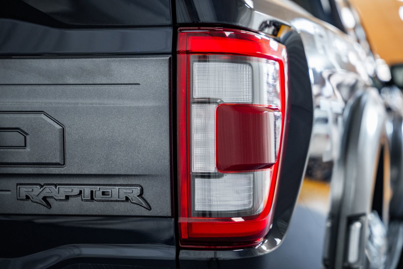 Certified 2022 Ford F150 Raptor w/ Raptor 37 Performance Package image 19