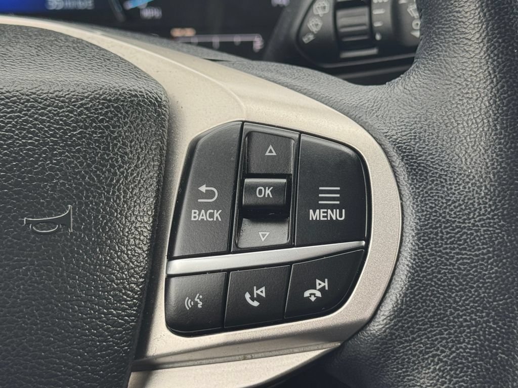 Certified 2023 Ford Explorer XLT w/ Equipment Group 202A RWD image 22