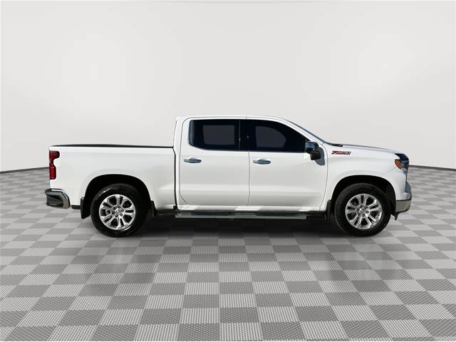 Used 2023 Chevrolet Silverado 1500 LTZ AWD/4WD image 6