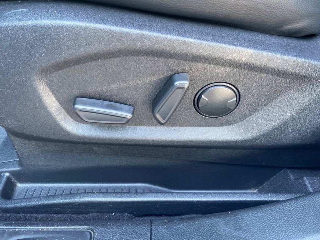 Certified 2024 Ford Edge SEL AWD/4WD image 19
