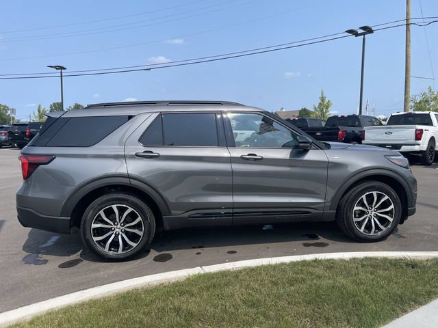 Certified 2026 Ford Explorer ST-Line AWD/4WD image 6