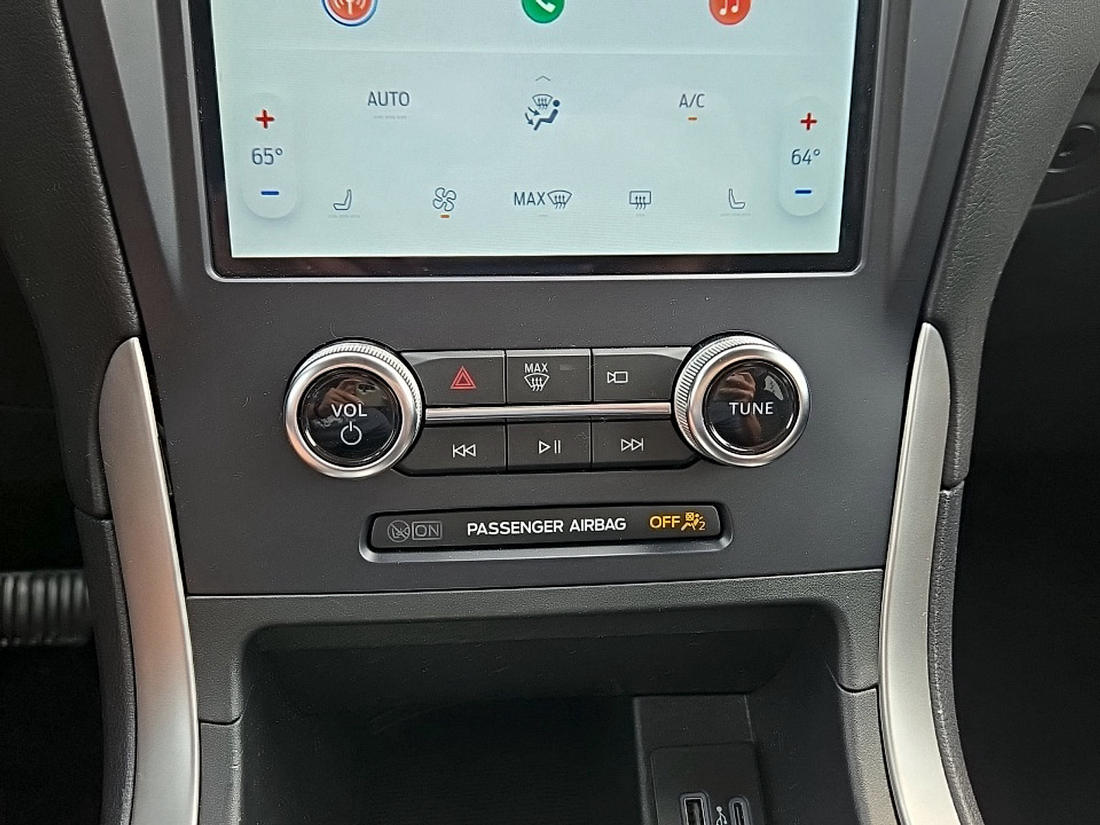 Certified 2023 Ford Edge SEL AWD/4WD image 19