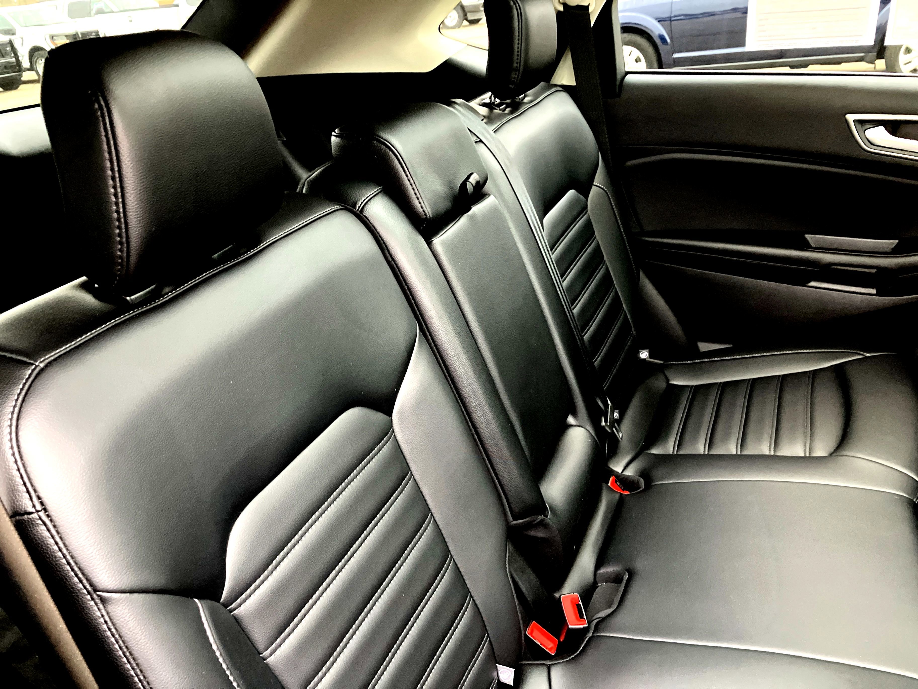 Certified 2024 Ford Edge SEL w/ Convenience Package image 17