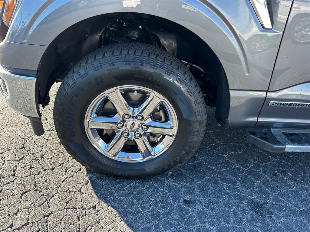 Certified 2025 Ford F150 XLT w/ Equipment Group 301A Standard image 11