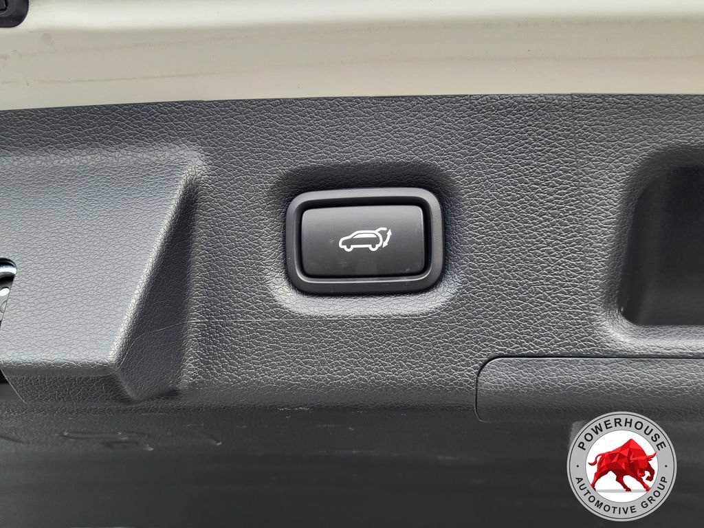 Used 2023 Hyundai Santa Fe SEL FWD image 15