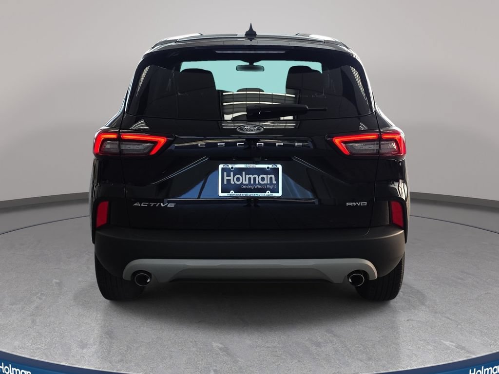 Certified 2023 Ford Escape Active AWD/4WD image 6