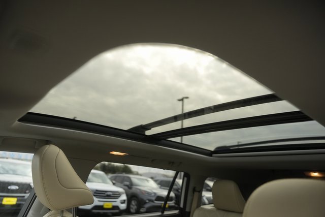 Used 2022 Toyota Highlander Platinum image 11