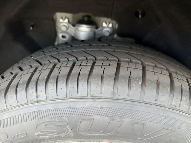 Certified 2024 Ford Explorer XLT w/ Equipment Group 202A image 30