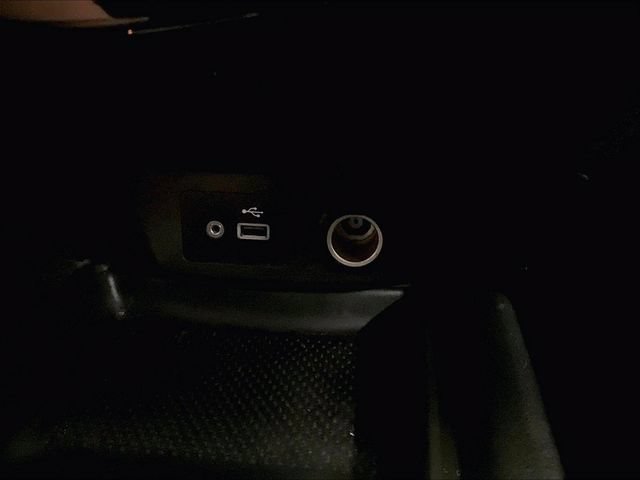 Used 2018 Nissan Rogue SV AWD/4WD image 31