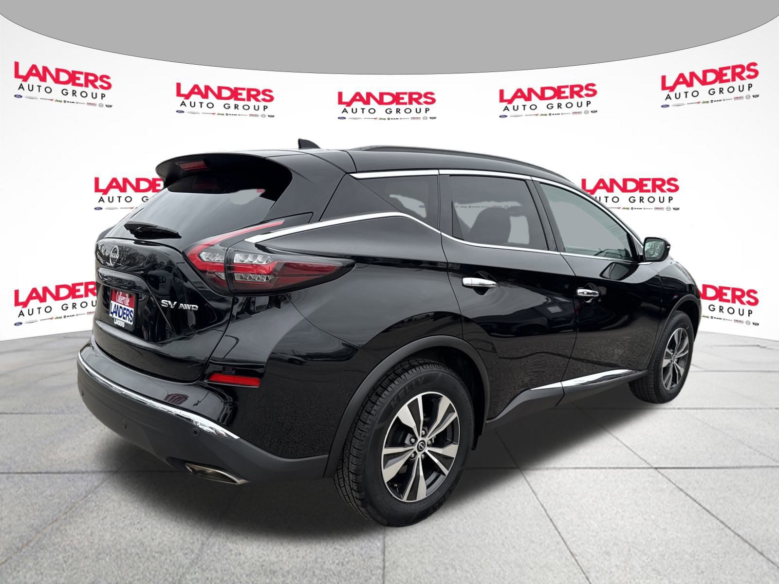 Used 2023 Nissan Murano SV image 5