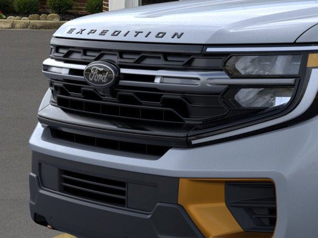 Certified 2025 Ford Expedition Tremor AWD/4WD image 40
