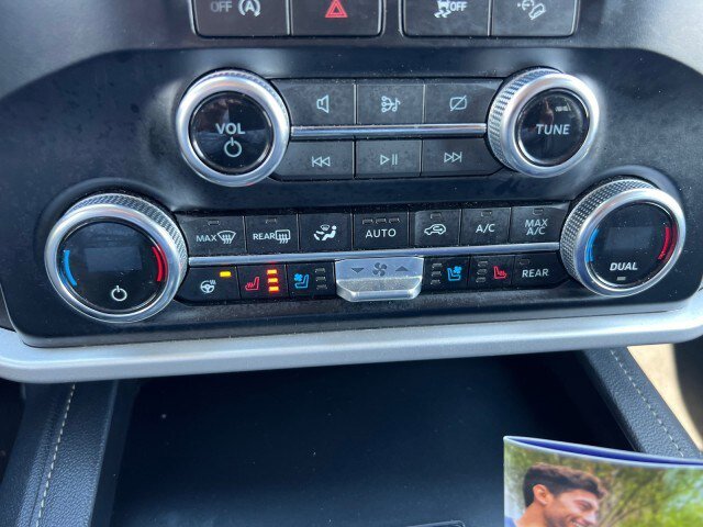 Certified 2024 Ford Expedition XLT AWD/4WD image 16