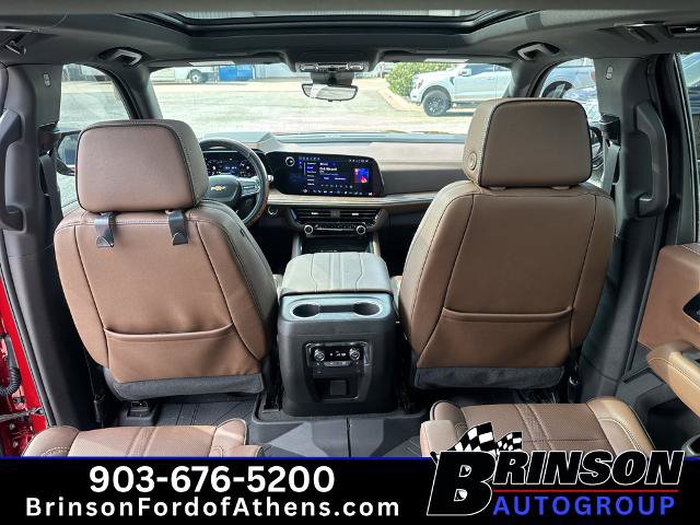 Used 2026 Chevrolet Tahoe High Country AWD/4WD image 17