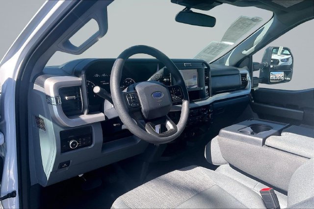 Certified 2026 Ford F350 XLT RWD image 13