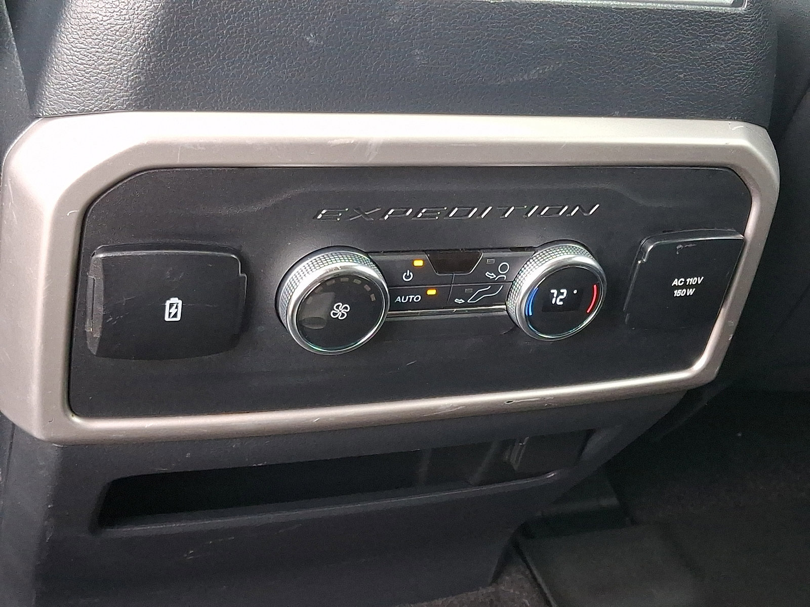 Certified 2023 Ford Expedition Max XLT image 11