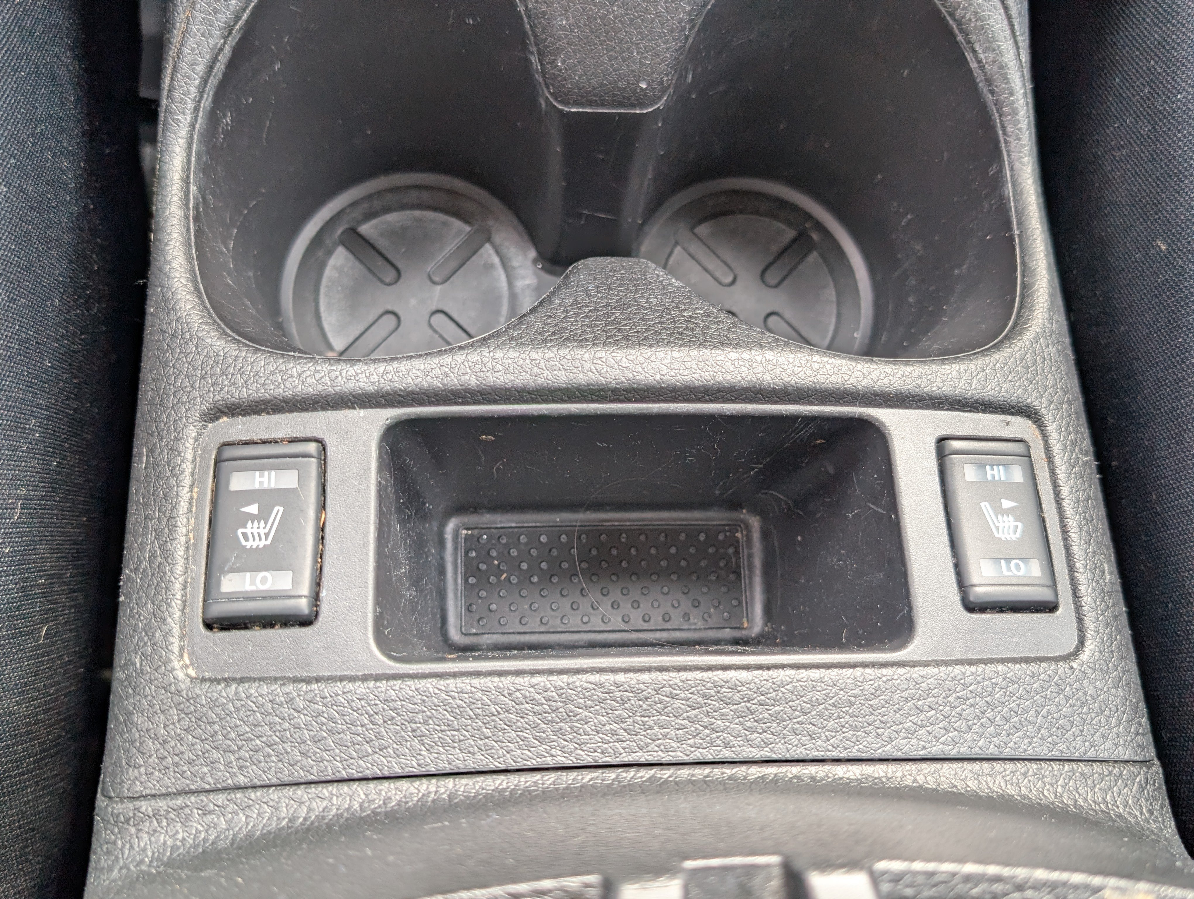 Used 2017 Nissan Rogue SV AWD/4WD image 26
