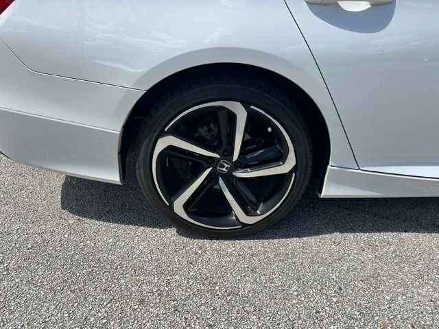 Used 2022 Honda Accord Sport image 25