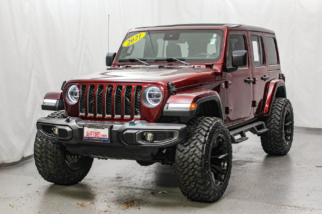 Used 2021 Jeep Wrangler Unlimited Sahara AWD/4WD image 4