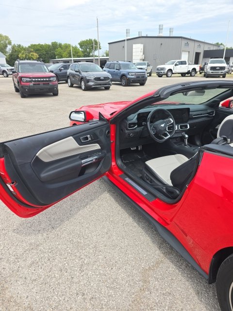 Certified 2024 Ford Mustang Premium RWD image 9