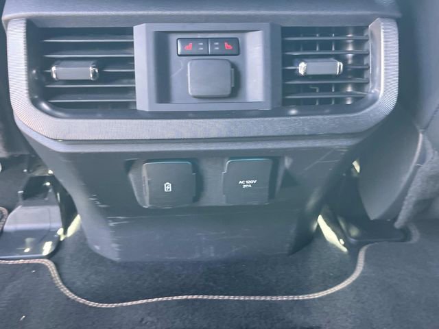 Certified 2023 Ford F150 Platinum w/ Equipment Group 701A High image 18