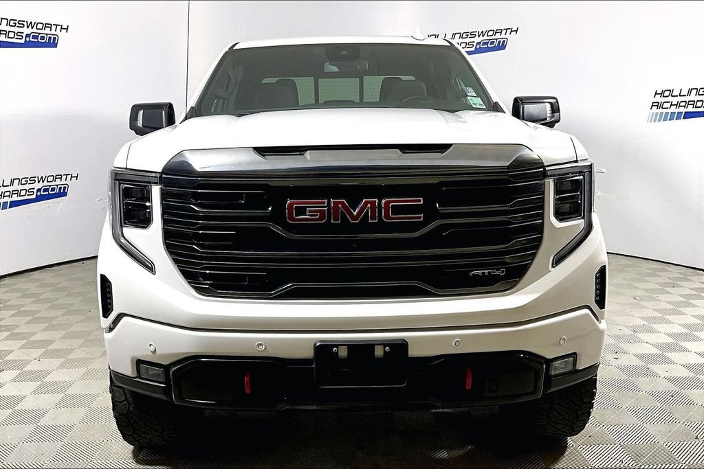 Used 2023 GMC Sierra 1500 AT4 w/ AT4 Premium Package AWD/4WD image 2
