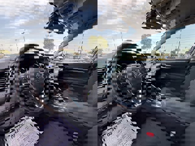 Used 2022 Toyota Camry LE image 23