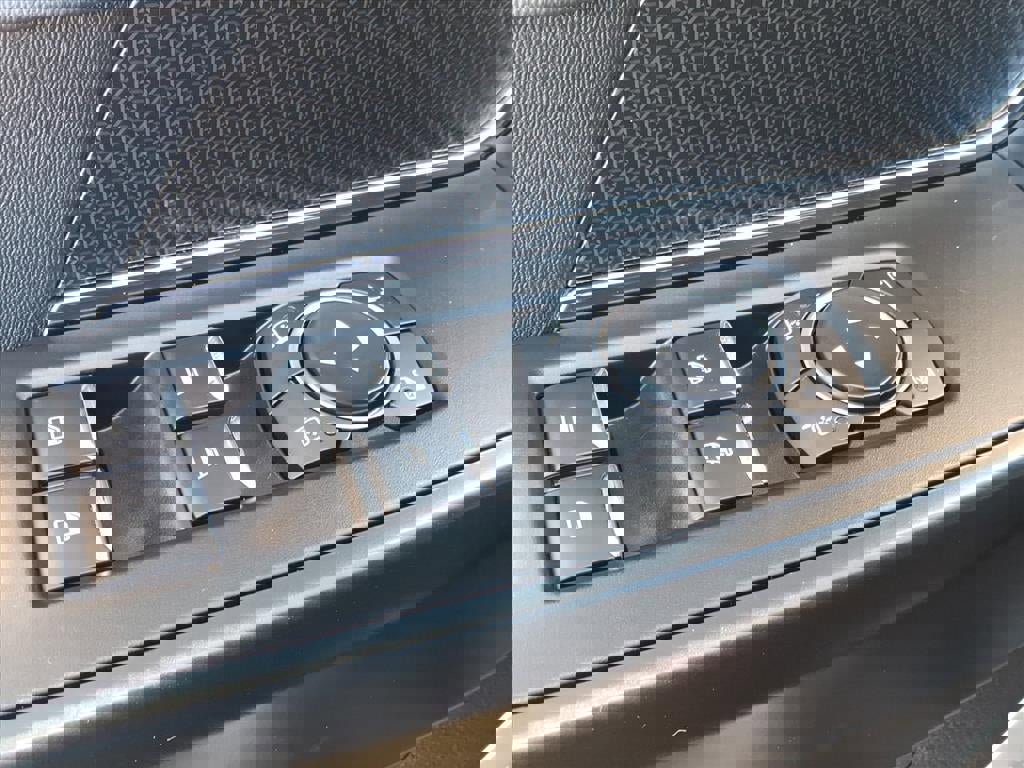 Certified 2025 Ford F150 Raptor image 22