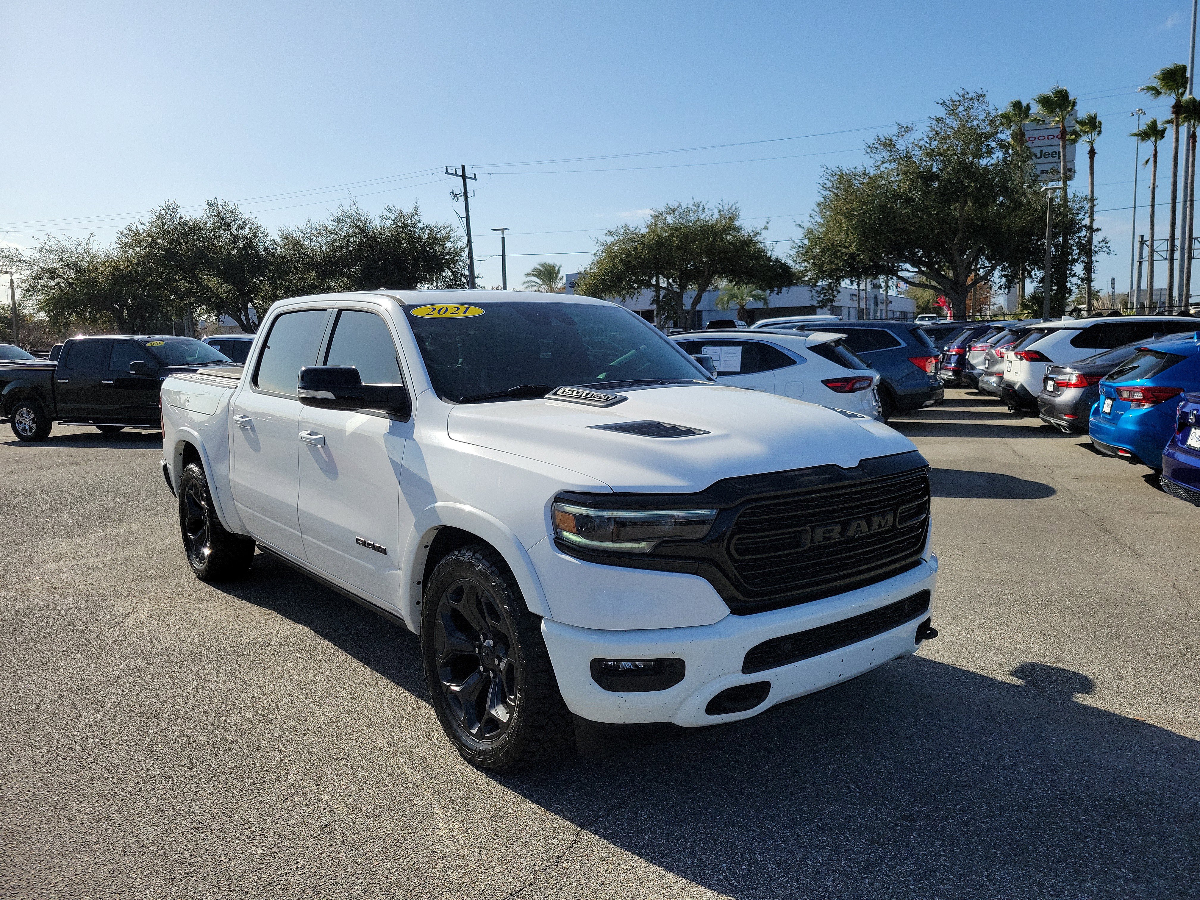 Used 2021 RAM 1500 Limited w/ Night Edition image 4
