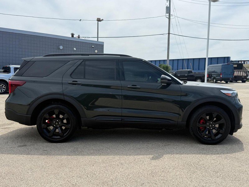 Certified 2024 Ford Explorer ST w/ Equipment Group 401A AWD/4WD image 2