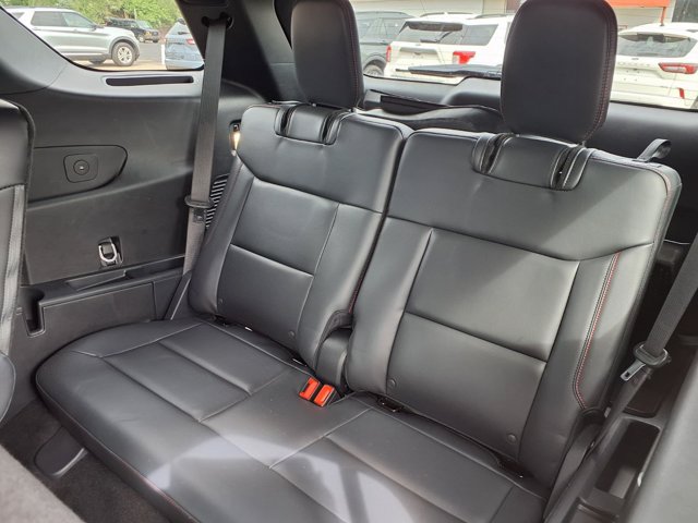 Certified 2025 Ford Explorer ST-Line AWD/4WD image 8