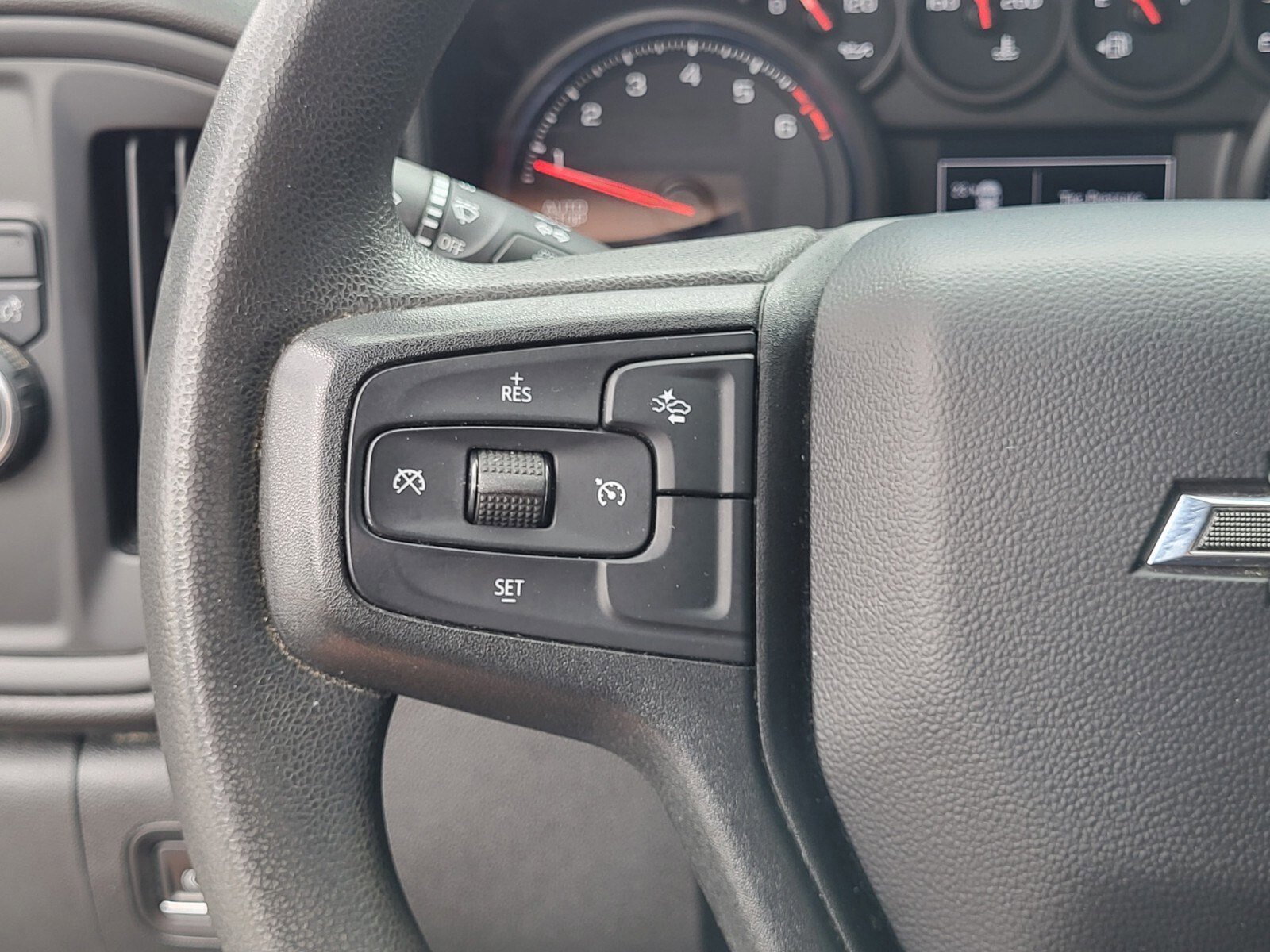 Used 2023 Chevrolet Silverado 1500 Custom w/ Rally Edition image 23