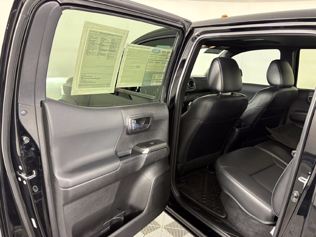 Used 2023 Toyota Tacoma TRD Pro AWD/4WD image 28